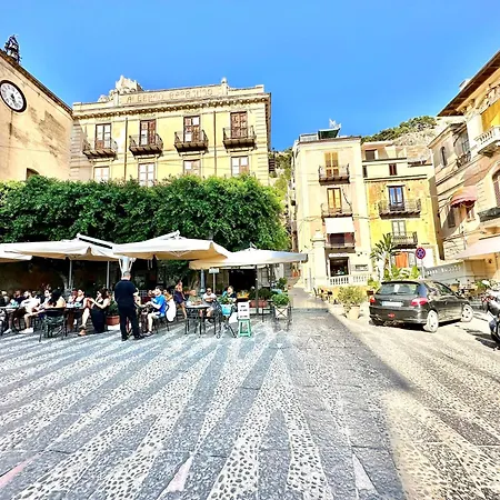 公寓 Il Cortiletto By Housilia 切法卢